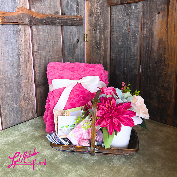 Cozy Comfort Basket - Pink