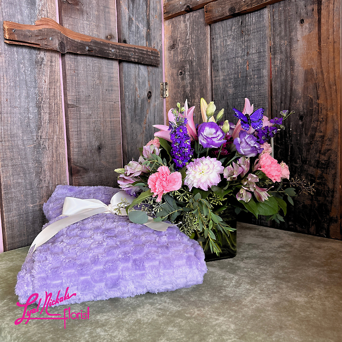Cozy in Bloom