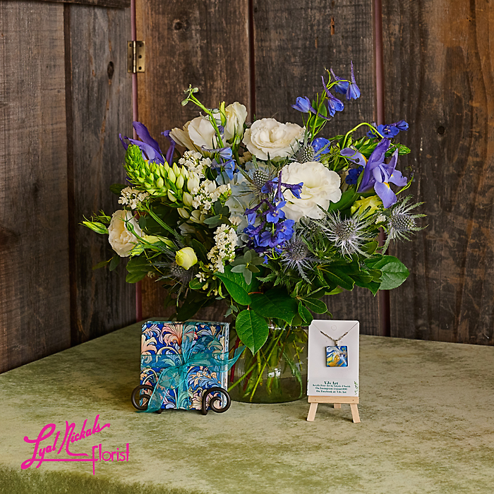 Blue Meadows with Coasters & Pendant