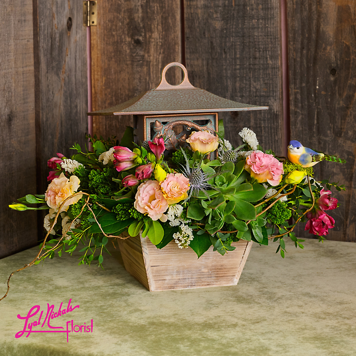 Songbird Garden Feeder